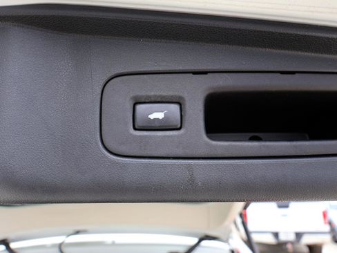 Used 2015 Honda CR-V Touring image 30