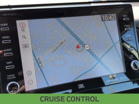 Used 2024 Toyota Camry XLE w/ Navigation Package FWD image 18