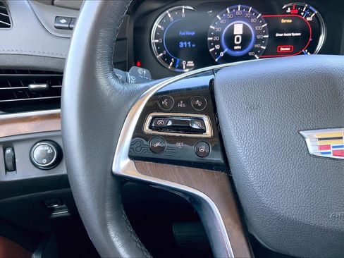 Used 2019 Cadillac Escalade Premium Luxury RWD image 24