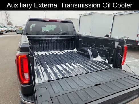 Used 2025 GMC Sierra 1500 SLT image 36