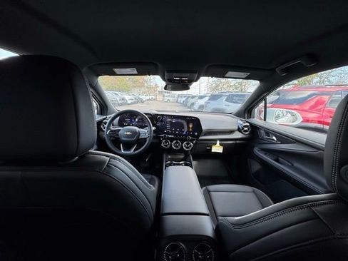 New 2025 Chevrolet Blazer EV LT FWD image 28
