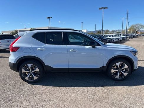 New 2026 Volvo XC40 B5 Plus w/ Protection Package Premier AWD/4WD image 2