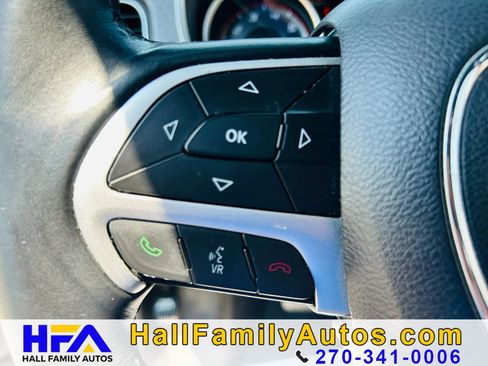 Used 2016 Dodge Charger SXT w/ AWD Plus Group image 22