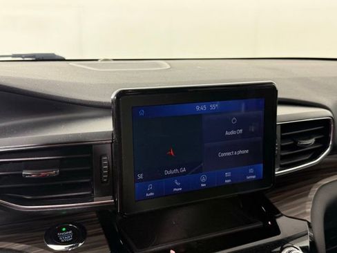 Used 2021 Ford Explorer Limited w/ Equipment Group 301A RWD image 19