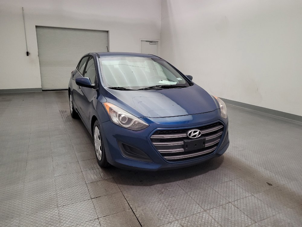 Used 2016 Hyundai Elantra GT FWD image 14