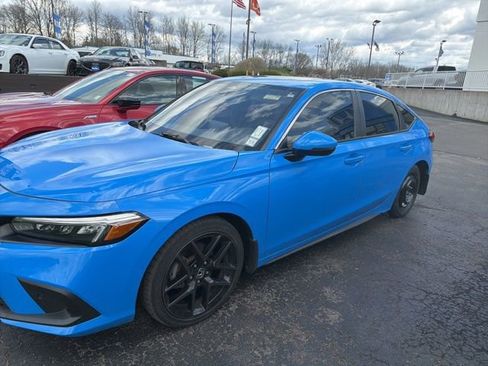 Used 2023 Honda Civic Sport Touring image 3