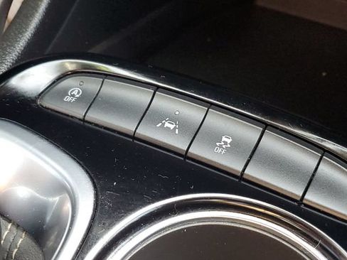 Used 2020 Buick Encore GX Select FWD image 23