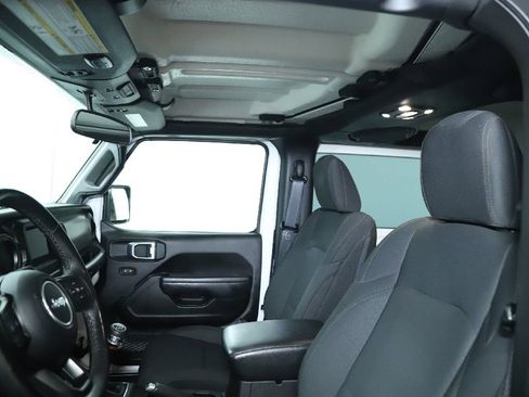 Used 2022 Jeep Wrangler Willys image 17