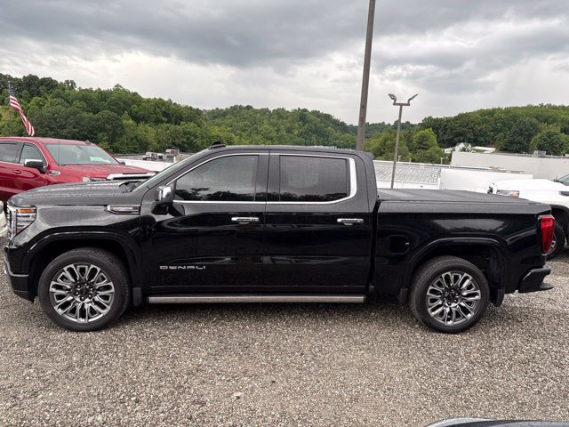 Used 2025 GMC Sierra 1500 Denali Ultimate AWD/4WD image 2