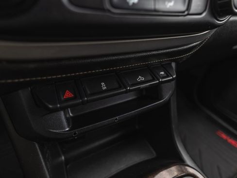 Used 2019 GMC Canyon SLE AWD/4WD image 21