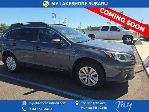 Used 2017 Subaru Outback 2.5i Premium AWD/4WD image 1