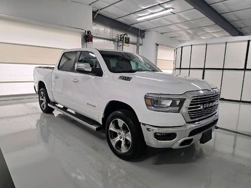 Used 2023 RAM 1500 Laramie AWD/4WD image 8