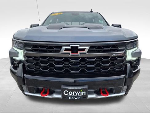 Used 2024 Chevrolet Silverado 1500 ZR2 w/ Technology Package AWD/4WD image 4