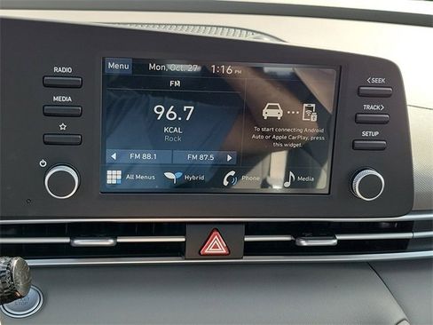 New 2026 Hyundai Elantra Blue image 9