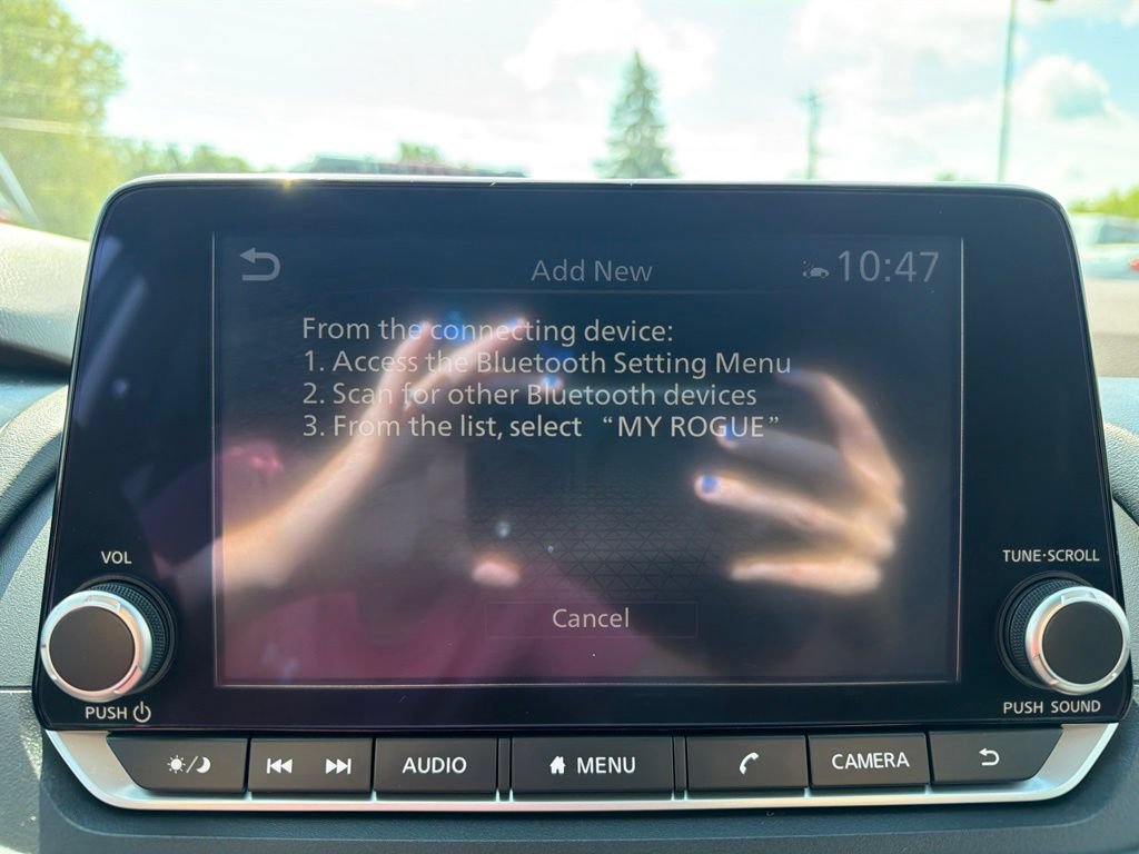 Used 2023 Nissan Rogue SV AWD/4WD image 16