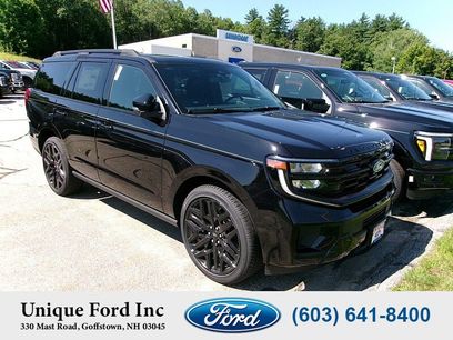 New 2027 Ford Expedition Platinum w/ Stealth Performance Package