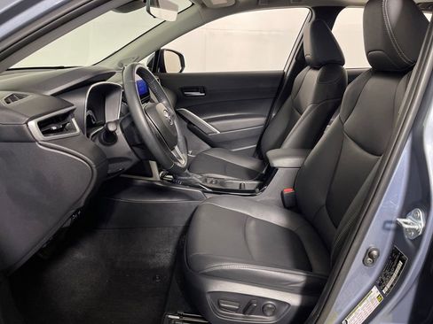 Certified 2024 Toyota Corolla Cross XLE w/ Convenience Package image 11