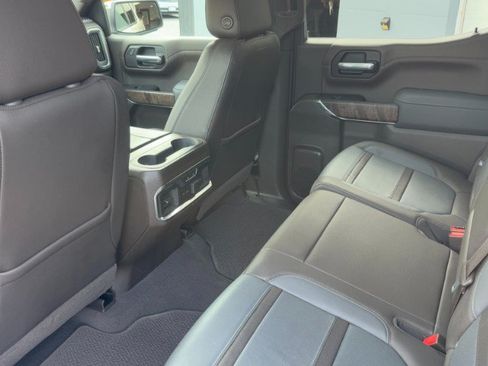 Used 2021 GMC Sierra 1500 Denali AWD/4WD image 11