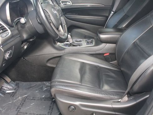 Used 2022 Jeep Grand Cherokee Limited AWD/4WD image 20