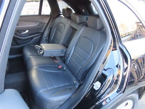 Used 2018 Mercedes-Benz GLC 300 image 13