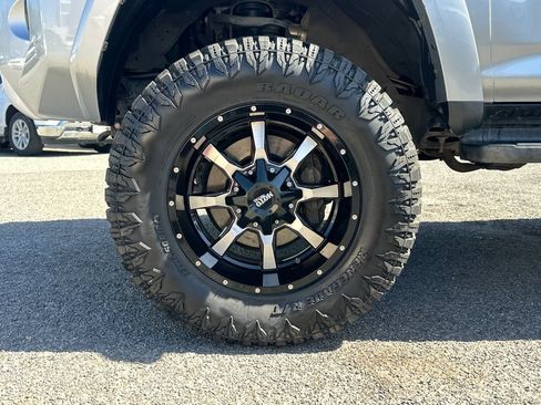 Used 2014 Toyota 4Runner SR5 Premium RWD image 11