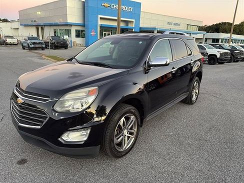 Used 2017 Chevrolet Equinox Premier image 3