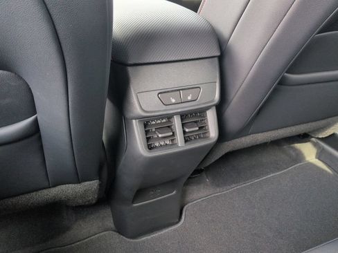 New 2027 Chevrolet Equinox RS w/ Safety and Technology Package AWD/4WD image 32