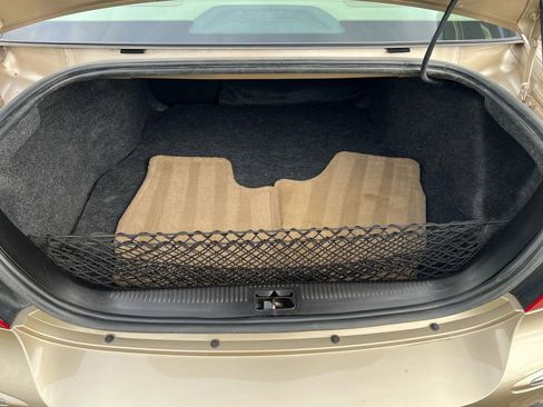 Used 2005 Buick LaCrosse CXL w/ Gold Convenience Package FWD image 6