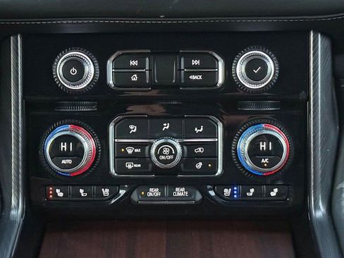 Used 2023 GMC Yukon XL Denali Ultimate image 26