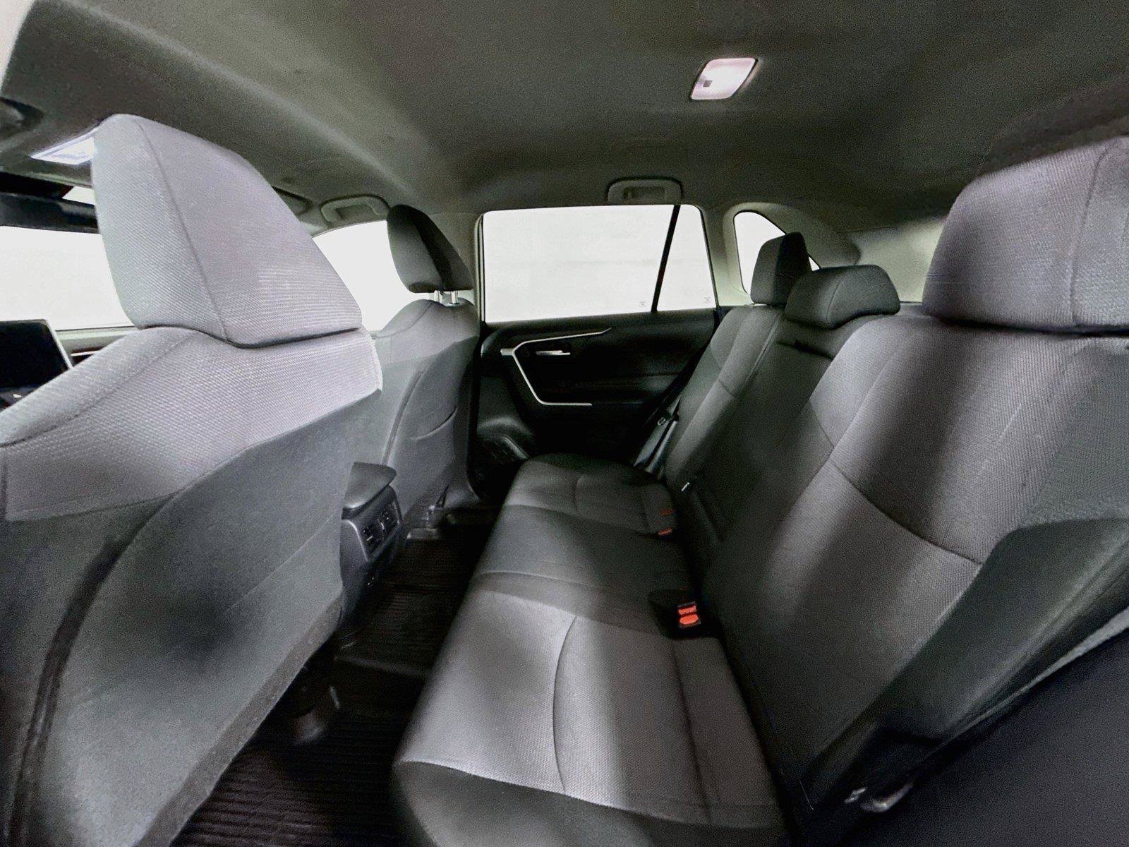 Certified 2025 Toyota RAV4 XLE AWD/4WD image 30