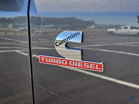 New 2026 RAM 2500 Tradesman AWD/4WD image 8
