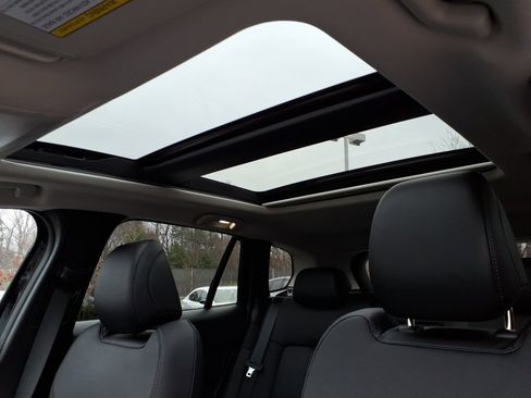 New 2025 MAZDA CX-50 AWD 2.5 Turbo w/ Weather Package image 16