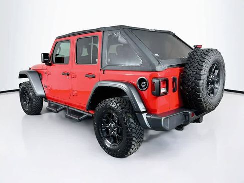 Used 2024 Jeep Wrangler Willys AWD/4WD image 3