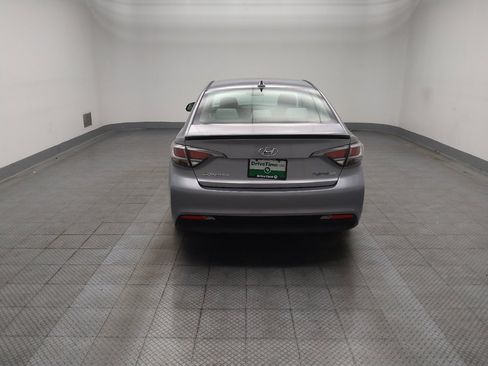 Used 2016 Hyundai Sonata SE FWD image 6