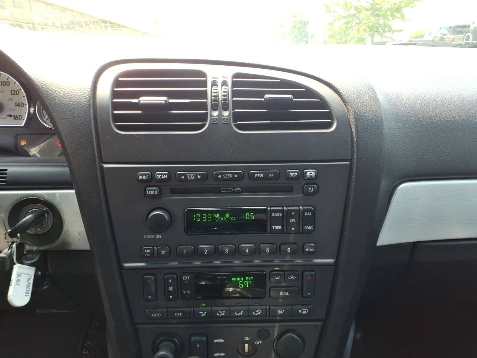 Used 2003 Ford Thunderbird RWD image 27