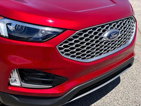Used 2024 Ford Edge SEL w/ Convenience Package AWD/4WD image 30