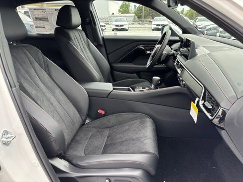 New 2025 Acura ADX A-Spec image 10