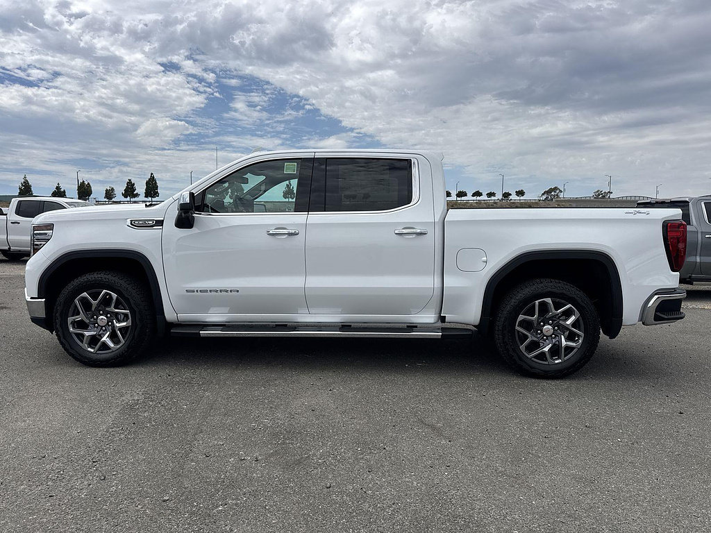 New 2026 GMC Sierra 1500 SLT w/ SLT Premium Plus Package AWD/4WD image 5