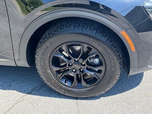 Used 2025 Kia Sportage X-Pro AWD/4WD image 11