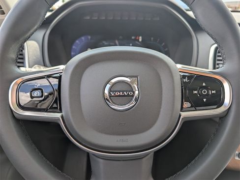 Used 2024 Volvo XC90 B5 Plus image 24