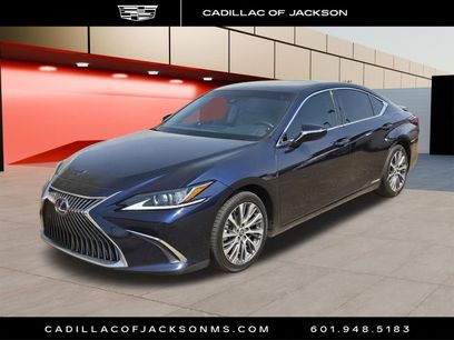 Used 2021 Lexus ES 300h w/ Premium Package