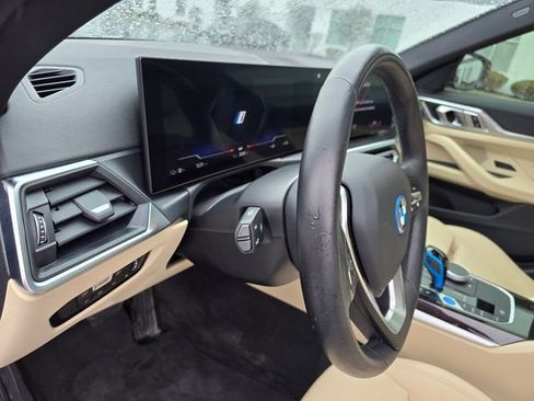 Used 2023 BMW i4 eDrive35 w/ Premium Package image 19