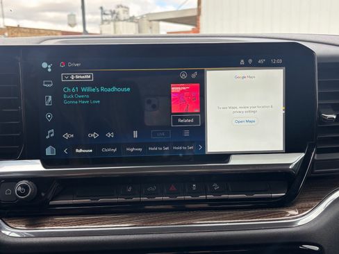 Used 2024 Chevrolet Silverado 2500 LT w/ Z71 Off-Road Package image 39