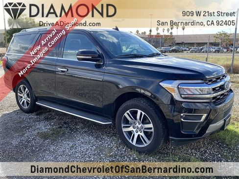 Used 2022 Ford Expedition Limited image 1