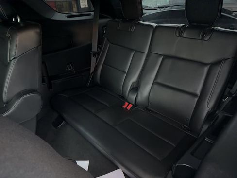 Used 2022 Ford Explorer ST w/ Equipment Group 401A image 18