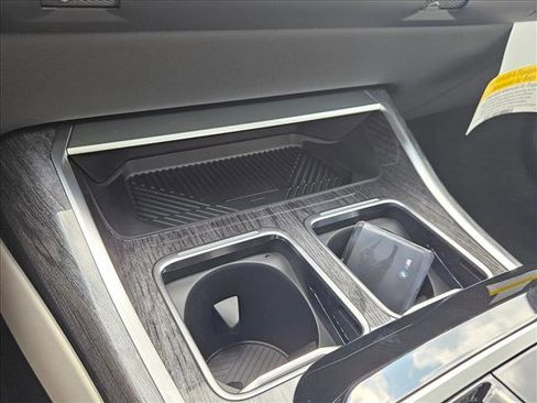 New 2026 BMW i7 eDrive50 image 16