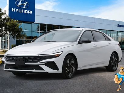 Certified 2025 Hyundai Elantra SEL