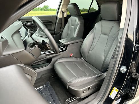 Used 2023 Buick Envision Essence image 15