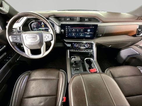 Certified 2023 GMC Sierra 1500 Denali w/ Technology Package AWD/4WD image 7