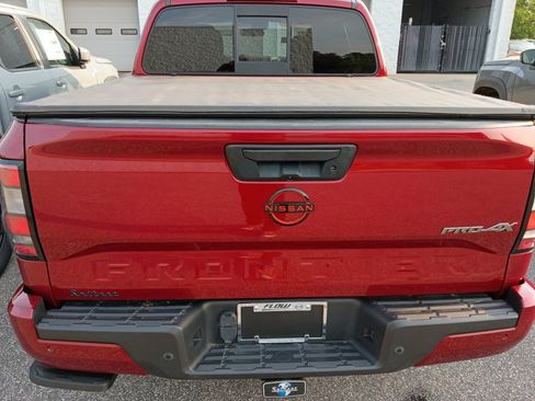 Used 2022 Nissan Frontier PRO-4X AWD/4WD image 18